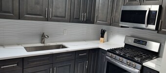 3-bedroom 2BR apartment in fabulous Queens CLOSE TO JFK