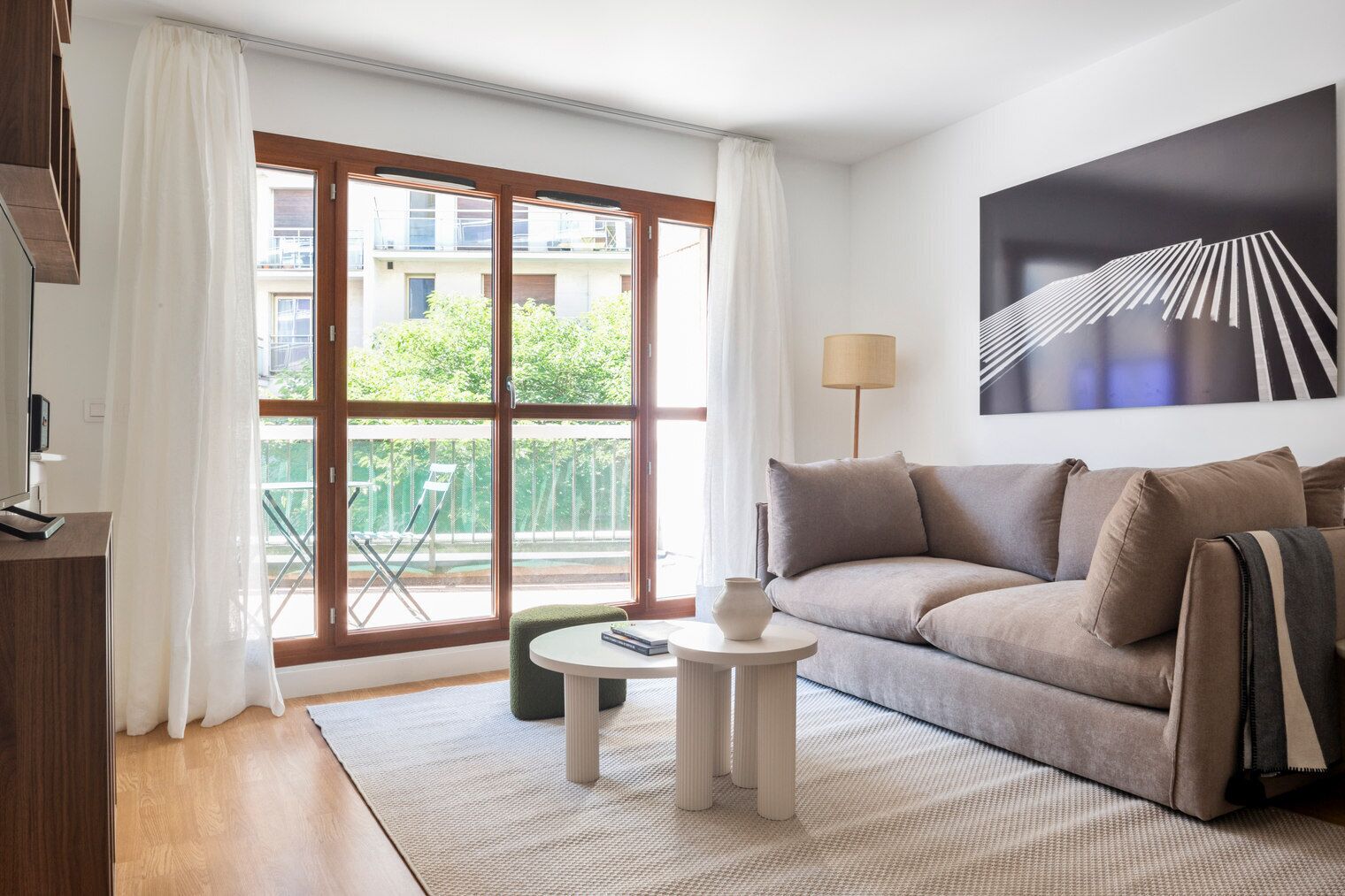 テレビ、ステレオ