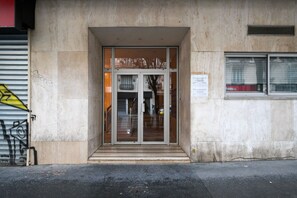 تفاصيل الفندق من الخارج