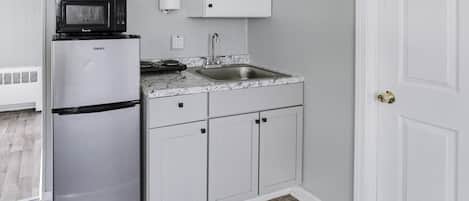 Fridge, microwave, coffee/tea maker