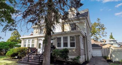 Cozy 3BR • Near UB and Niagara Falls • Pet-Friendly