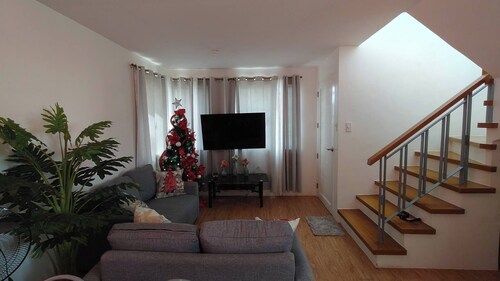 Avida 3-bedroom Vacation House With Pool