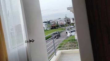 Rumah, 3 kamar tidur, akses difabel, Boleh Merokok | Balkon