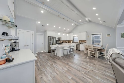 Modern family home in the Crest.