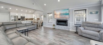Modern family home in the Crest.