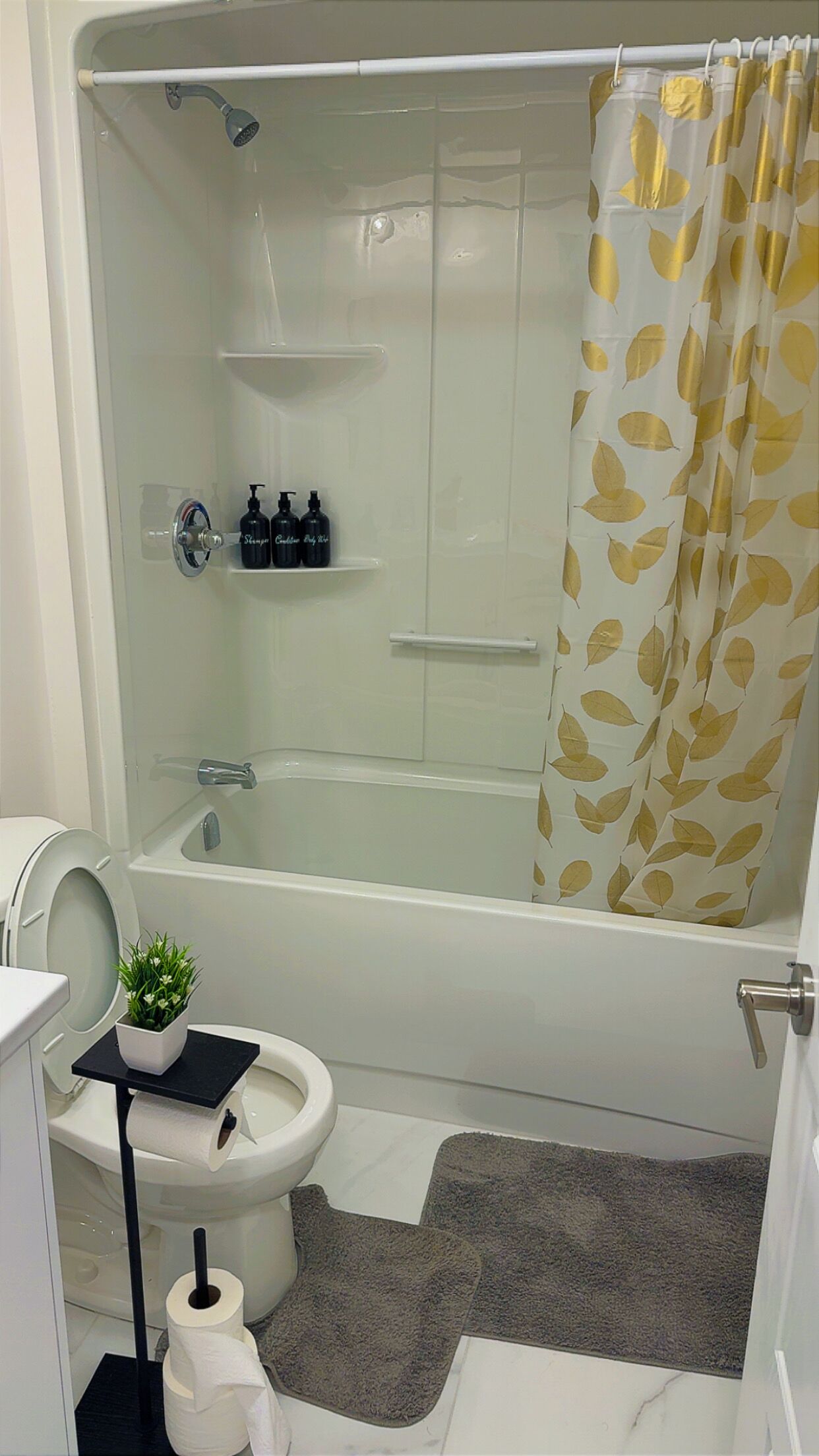 風筒、提供毛巾、番梘、洗頭水