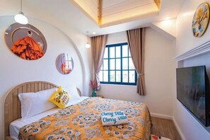 5 habitaciones, tabla de planchar con plancha y wifi