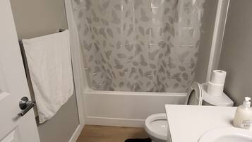 Handdoeken, zeep, toiletpapier