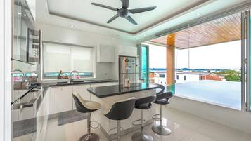 Villa | Private kitchen