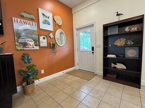 Interior - Beautiful, cozy, lakeside wooded getaway in serene surroundings. (Osgood)