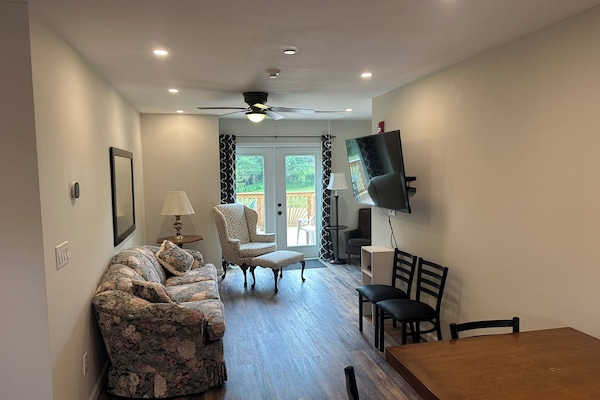 Family Suite | Living area