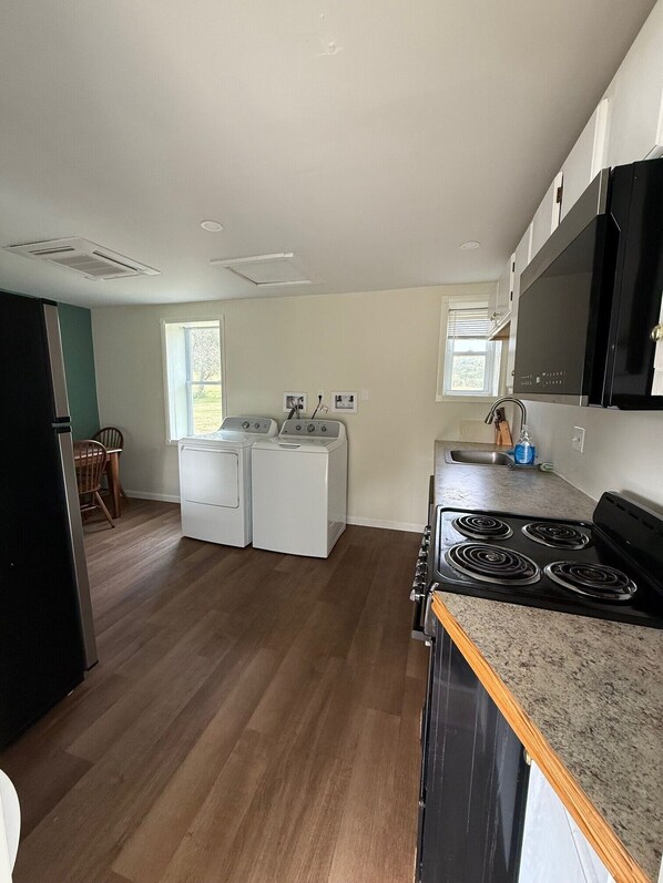 Deluxe Room, Kitchen