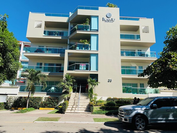 Exterior - Furnished apartment 3 minutes from the beach ideal for couples (Nuevo Vallarta)