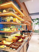 Desayuno buffet incluido todos los días