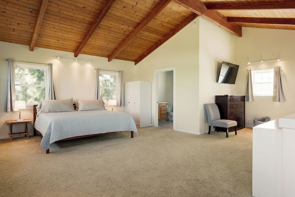 2 chambres, bureau, Wi-Fi gratuit, draps fournis