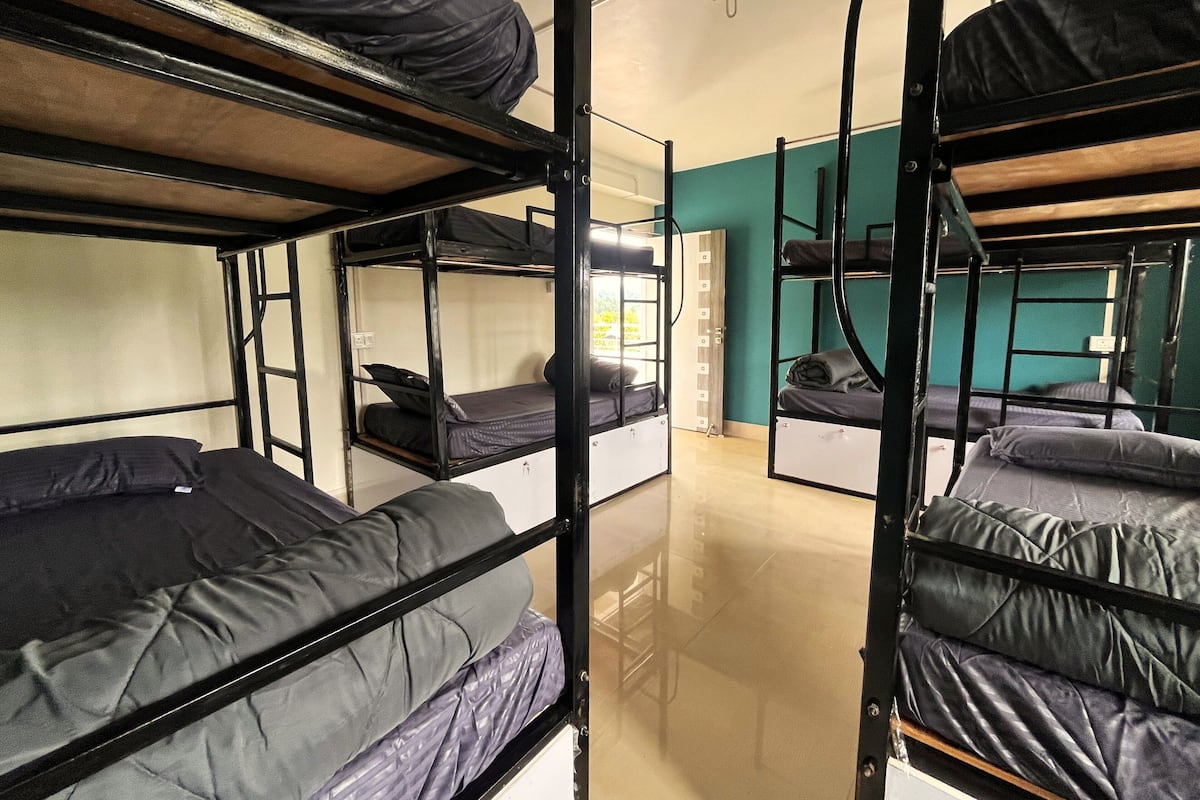 Deluxe Shared Dormitory, Mixed Dorm, Non Smoking, Valley View | In-room safe, blackout drapes, iron/ironing board