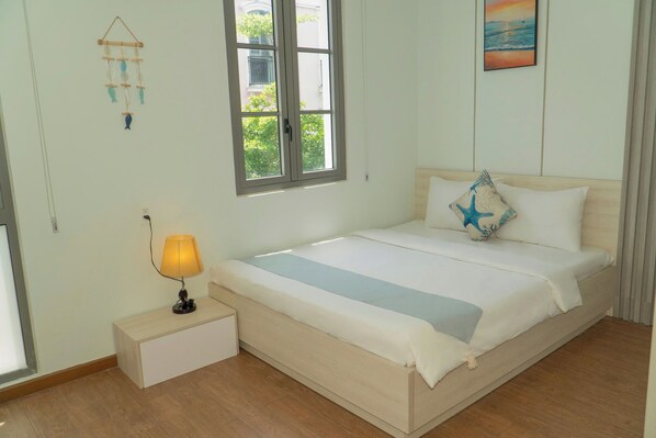 Deluxe Double Room, City View