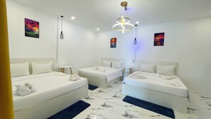 Deluxe Triple Room | Desk, free WiFi - Koh Rong Beach Hostel and Bungalow  (Koh Rong)