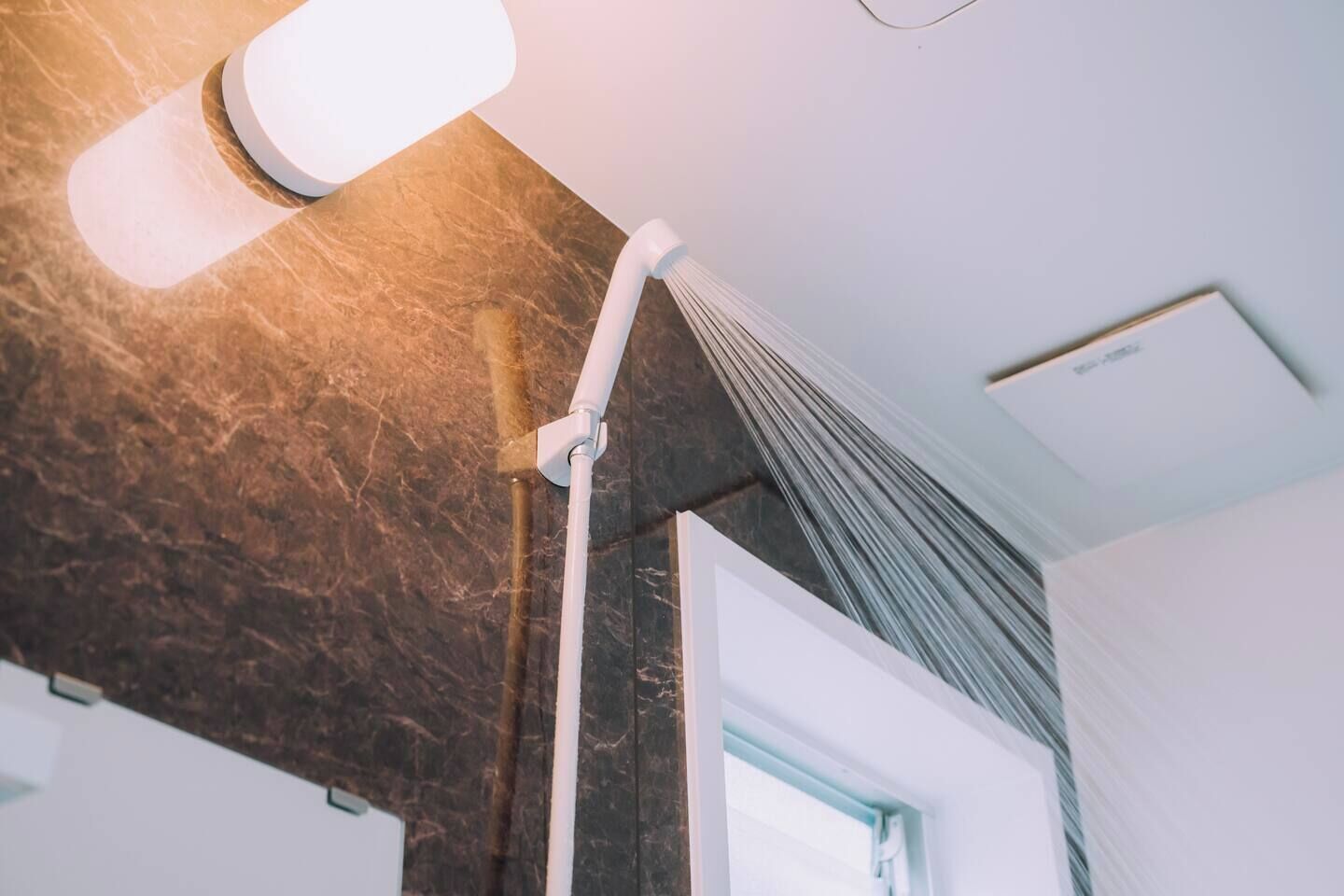 House, Non Smoking | Bathroom | Hair dryer, towels, soap, shampoo