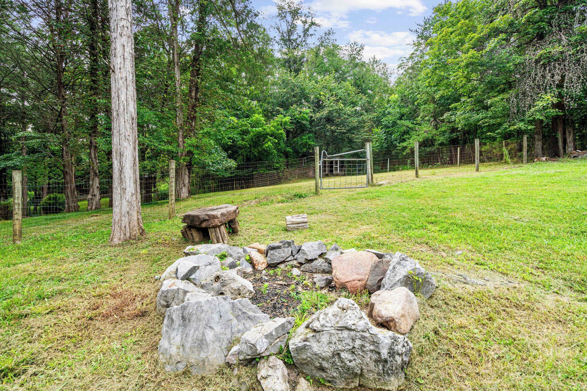 Enceinte de l’hébergement
