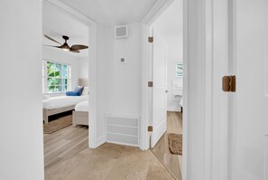 4 soveværelser, skrivebord, strygejern/strygebræt, Wi-Fi