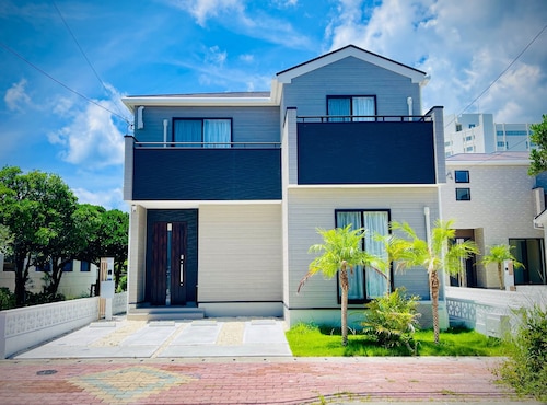 Tropical Beach Vacation House