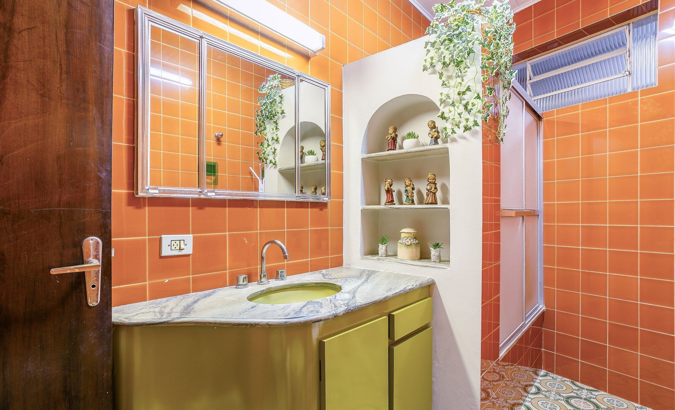 Apartamento básico | Banheiro | Chuveiro 