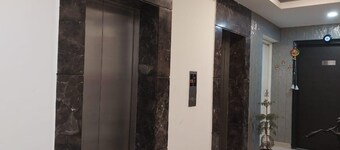 Nice-bedroom apartment in brilliant Gurugram with AC locate in gurgaon