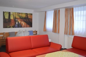 Appartamento Comfort, bagno privato (Familienzimmer mit Küche) | Lounge