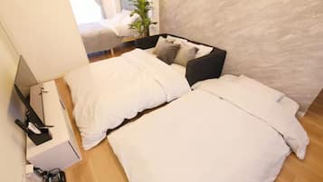 Comfort Apartment, Multiple Beds, Non Smoking, Balcony, 203 | Living area | TV
