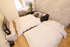 Comfort Apartment, Multiple Beds, Non Smoking, Balcony, 203 | Living area | TV