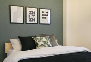 Comfort Apartment, Multiple Beds, Non Smoking, Balcony | Desk, laptop workspace, free WiFi