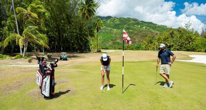 Moorea - Paopao Pool Mountain