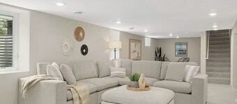 Charming 3-bedroom townhome with fitness room and AC in lovely Mankato