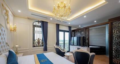 Riverside Hotel Đông Anh