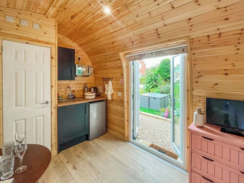 1 bedroom accommodation in Chichester