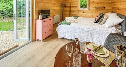 1 bedroom accommodation in Chichester