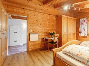 4 bedrooms, internet