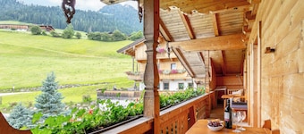 Big alpine stay for families & groups