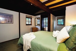 3 Schlafzimmer, Bügeleisen/Bügelbrett, Reisekinderbett, kostenloses WLAN