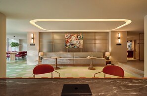 Sala de estar en el lobby