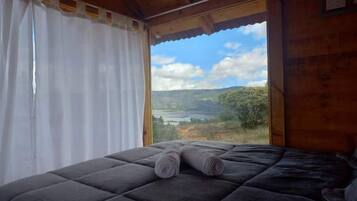 Basic Cabin, Lake View | Lake view