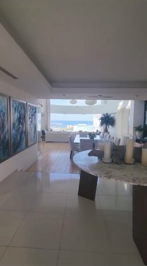 Dining - Novel Residency (Playas del Conchal)