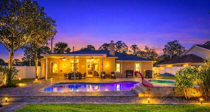 Castaway Cove | 4BR Pool Home | Near Beach | Game Room | Office | Dog Friendly