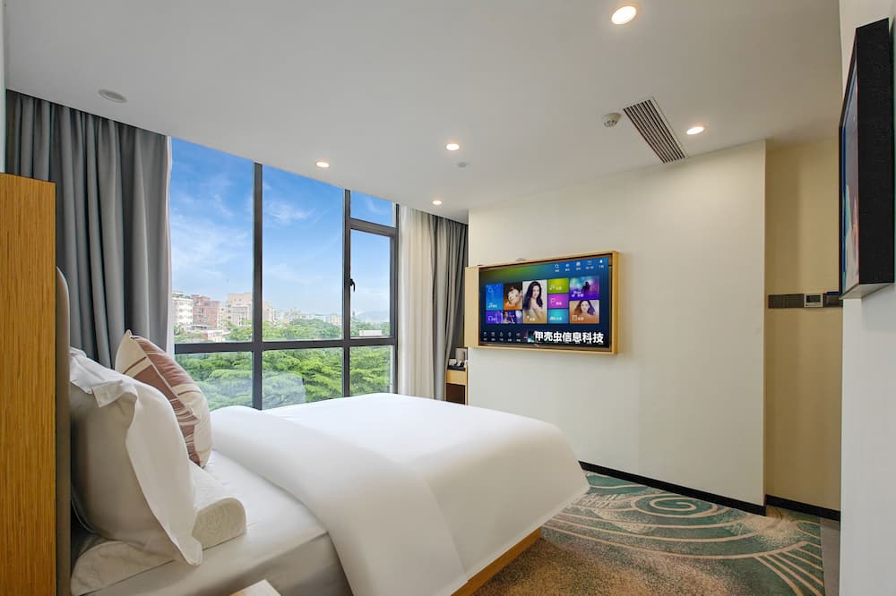 YESTE HOTEL