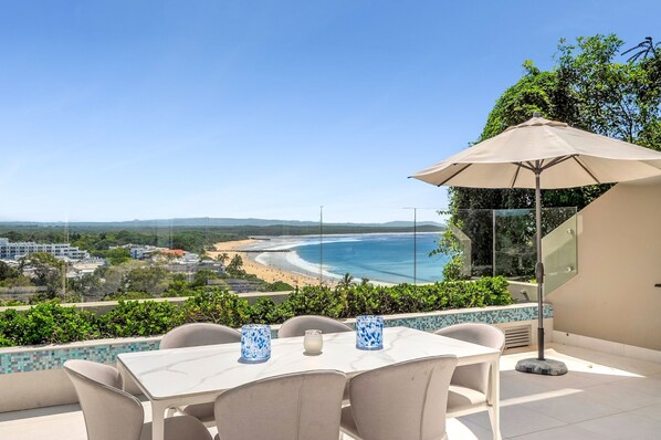 2 Bedroom Deluxe Ocean View | Vue sur la plage ou l’océan