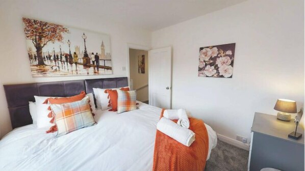 Apartment | Iron/ironing board, free WiFi