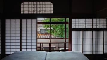 Deluxe Double or Twin Room, Garden View | In-room safe, iron/ironing board, free WiFi