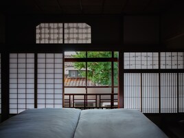 Deluxe Double or Twin Room, Garden View | In-room safe, iron/ironing board, free WiFi