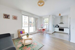 Smart TV, offices